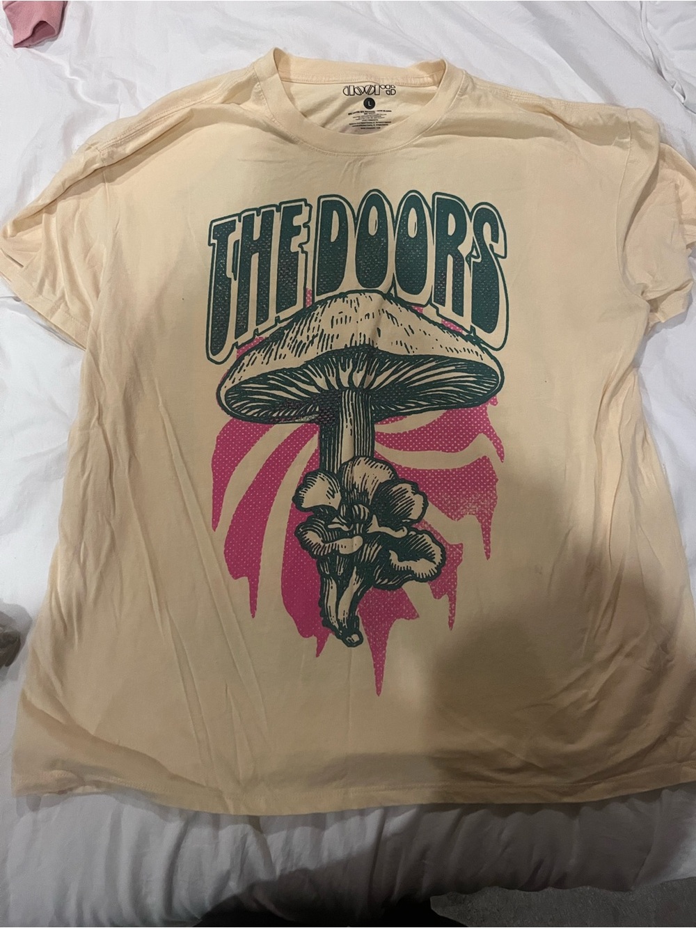 The Doors Graphic Tee - light yellow Short Sleeve Band Shirt